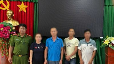 Bắt 3 đối tượng giết mổ heo chết, heo nhiễm bệnh để bán