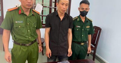 Vội ném ma túy xuống đường để xóa 'dấu vết', Nguyễn Hoàng Kỳ vẫn không qua mắt được công an