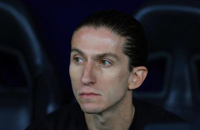 Filipe Luis tái xuất bóng đá châu Âu