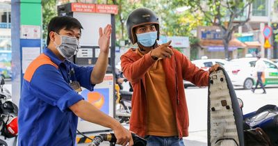 Giá xăng dầu đồng loạt giảm từ 15h00 ngày 28/5