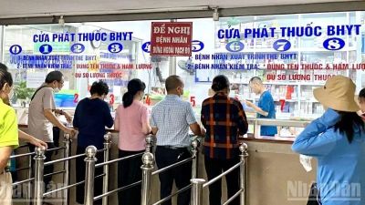 Khuyến khích hỗ trợ thuốc miễn phí cho người bệnh có thẻ bảo hiểm y tế nhưng còn gánh nặng chi phí