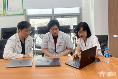 Nữ thầy thuốc chiến sĩ tận tâm, tận tụy với người bệnh