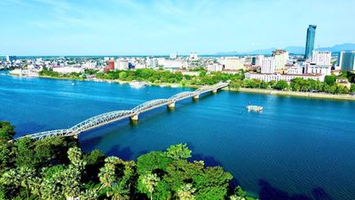 Từ 1-6, cầu Trường Tiền đóng cửa ban đêm để sửa chữa