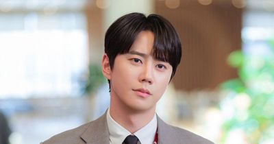 Sau phim 'Khi cuộc đời cho bạn quả quýt', Lee Jun Young (UKISS) trở lại màn ảnh hợp tác cùng 'dàn sao' kỳ cựu