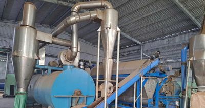 Tây Ninh: Bị đình chỉ hoạt động, nhà máy sản xuất thức ăn chăn nuôi vẫn hoạt động 'chui'