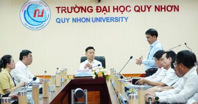 Thứ trưởng Lê Quân: 'Trường ĐH Quy Nhơn phải là trọng điểm miền Trung - Nam Bộ về công nghệ, đổi mới sáng tạo'