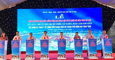 Trưởng Ban Nội chính Trung ương Lê Minh Trí dự chuỗi sự kiện tại Cà Mau