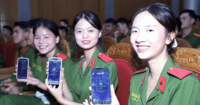 Cán bộ trẻ tranh tài Olympic tiếng Anh lần thứ VIII năm 2026