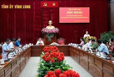 Bảo đảm sự lãnh đạo trực tiếp, thường xuyên của Đảng ở cơ sở