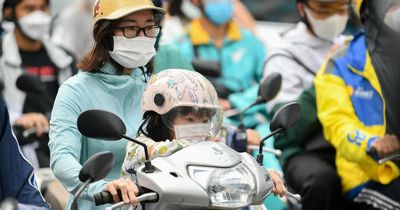 Thu phí giao thông nội đô Hà Nội từ 2028: Dùng 'công cụ kinh tế' để hạn chế xe cá nhân