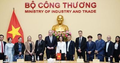 Thứ trưởng Phan Thị Thắng làm việc với Thứ trưởng phụ trách Thương mại quốc tế Bộ Ngoại giao Phần Lan