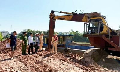 Phát hiện bến thủy nội địa hoạt động không phép tại phường Tiền Phong