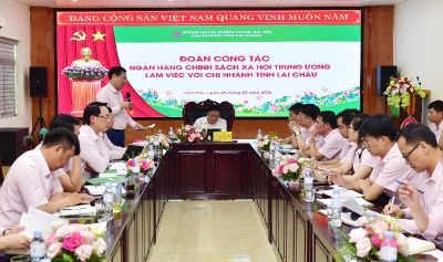 Tổng Giám đốc Ngân hàng Chính sách xã hội làm việc với Chi nhánh Ngân hàng Chính sách xã hội tỉnh Lai Châu