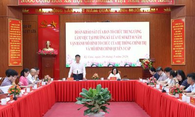 Đoàn khảo sát của Ban Tổ chức Trung ương làm việc tại phường Kỳ Lừa
