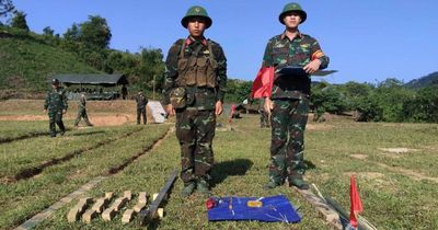 Trung đoàn 254 tổ chức kiểm tra '3 tiếng nổ' cho chiến sĩ mới năm 2026