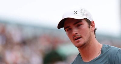 Joao Fonseca ngược dòng ngoạn mục tại Roland Garros, chuẩn bị đại chiến Novak Djokovic