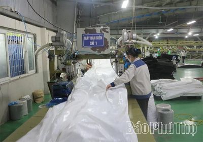 Công nghiệp chế biến, chế tạo tăng 25,6%
