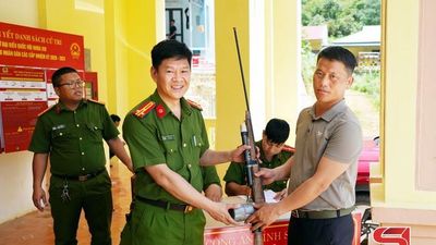 Triển khai mô hình điểm về tuyên truyền, vận động toàn dân giao nộp vũ khí, vật liệu nổ