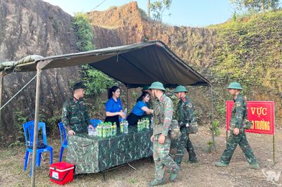 Tiếp sức thao trường mùa nắng