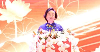 Ban hành chính sách để kiến tạo, phát triển và nâng cao đời sống Nhân dân