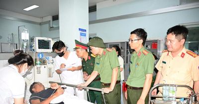 Công an Hải Phòng phối hợp cấp cứu 6 thuyền viên bị đắm tàu trên biển