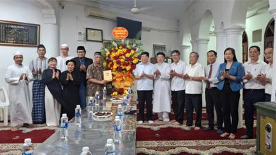 Chúc mừng cộng đồng hồi giáo nhân đại lễ Raya Eidil Adha