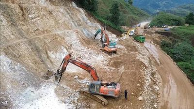 Đẩy nhanh dự án kết nối giao thông các tỉnh miền núi phía Bắc