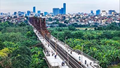 Thông xe cầu Long Biên sau hai tháng đóng cầu sửa chữa