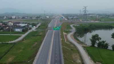 Thông xe hơn 20km cao tốc Khánh Hòa - Buôn Ma Thuột