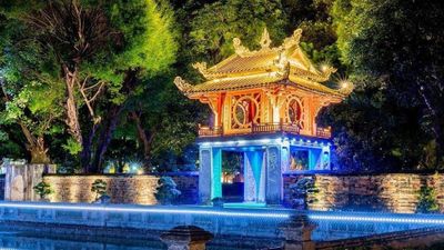 Tháo gỡ 'điểm nghẽn' để Hà Nội trở thành thành phố trải nghiệm văn hóa, dịch vụ về đêm