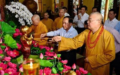 Mùa Phật đản: Nghĩ về 'Đạo pháp - Dân tộc'
