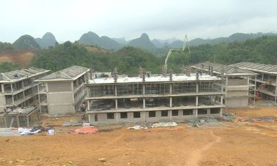Khẩn trương thi công trường nội trú liên cấp vùng biên giới