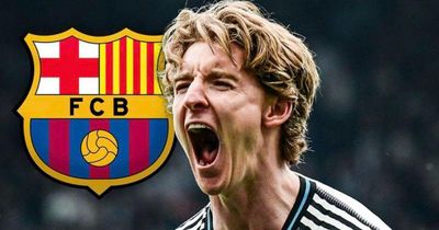 Barcelona chốt thỏa thuận chiêu mộ Anthony Gordon