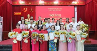 Xã Bình Minh: Trao 16 giải Cuộc thi chính luận bảo vệ nền tảng tư tưởng của Đảng