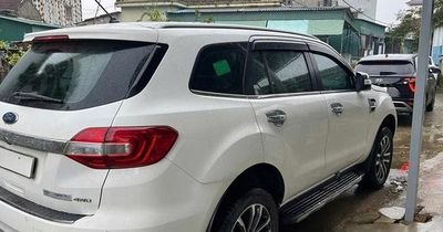 Người 'khóa đuôi' ô tô giữa đường ở Hà Tĩnh bị phạt 50 triệu đồng