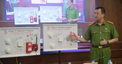 Công an Hà Nội ra mắt thiết bị báo cháy không dây thông minh với tính năng đột phá