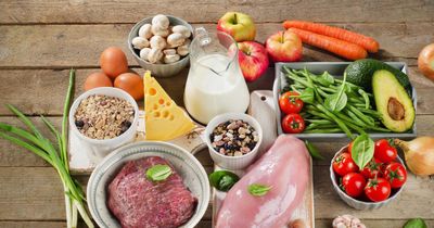 Dinh dưỡng đúng cách giúp sĩ tử giữ phong độ trong kỳ thi