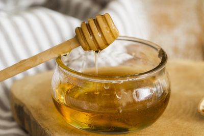 Những loại thực phẩm đừng vội cho trẻ dưới 1 tuổi ăn