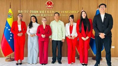 Sinh viên Venezuela nghiên cứu về Việt Nam và Chủ tịch Hồ Chí Minh