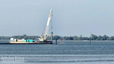 Chấm dứt hợp đồng đối với một nhà thầu thi công cầu vượt biển An Biên-Rạch Giá