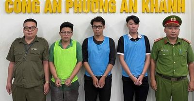 Công an TPHCM bắt giữ 3 thanh niên giả danh cảnh sát hình sự