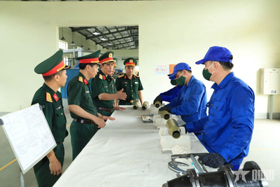 Hoàn thành tốt nhiệm vụ chuyên môn kỹ thuật, xây dựng đơn vị vững mạnh