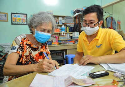 Điều chỉnh mức trợ cấp hằng tháng đối với cán bộ xã, phường, thị trấn già yếu đã nghỉ việc