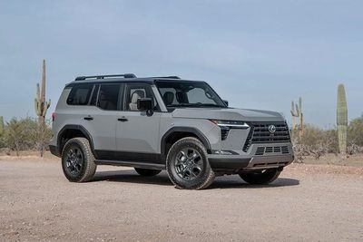 [GALLERY] Lexus GX hybrid sẽ có truyền động i-Force Max như Land Cruiser HEV