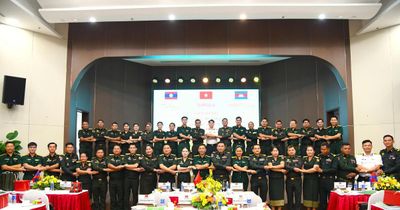 Giao lưu sĩ quan trẻ Quân đội 3 nước Việt Nam - Lào - Campuchia