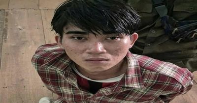 Bắt đối tượng giật dây chuyền của học sinh, phát hiện nhiều tép heroin