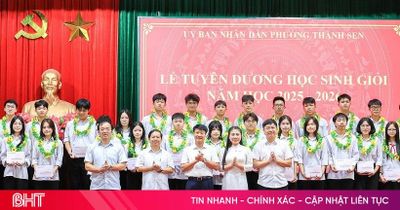 Phường Thành Sen tuyên dương 280 học sinh giỏi các cấp