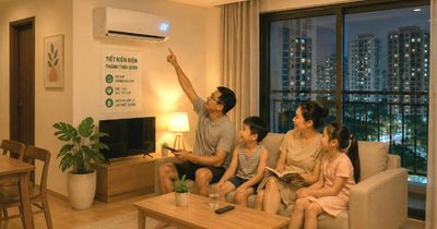 Giữa mùa nóng Hà Nội, nhiều gia đình ý thức hơn trong tiết kiệm điện