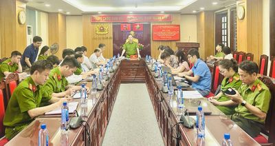 Thúc đẩy chi trả an sinh xã hội không dùng tiền mặt