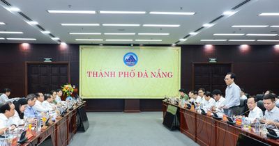 Bộ trưởng Hoàng Minh Sơn: Đà Nẵng cần trở thành hình mẫu phát triển giáo dục